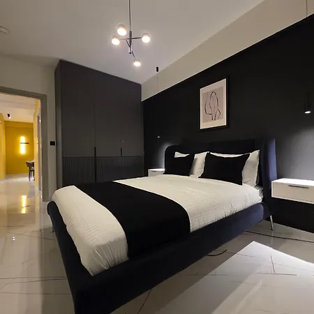 Lily's Maison Ii The Horizon *